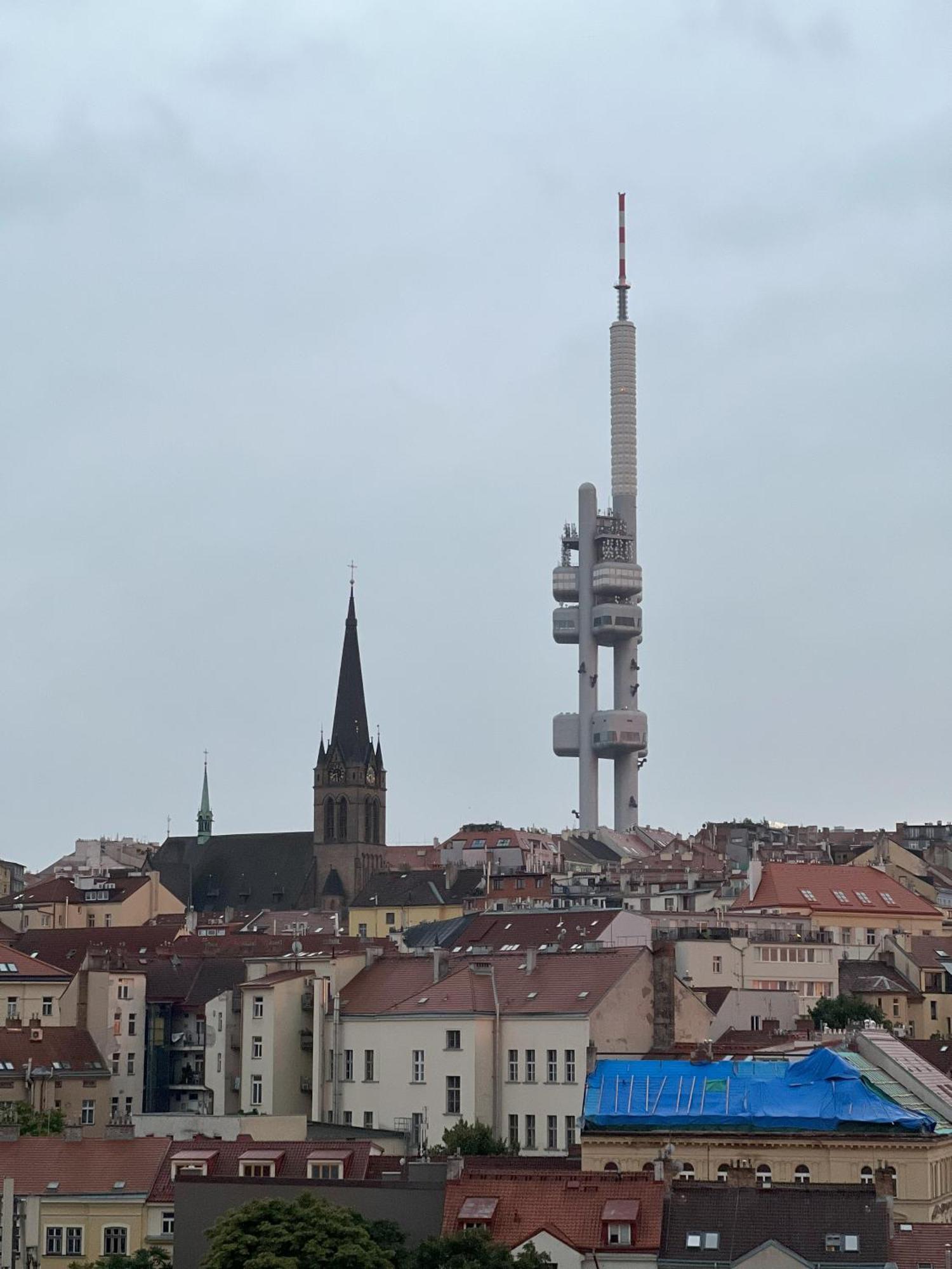Cozy Garden Apartment In The Heart Of Prague Luaran gambar